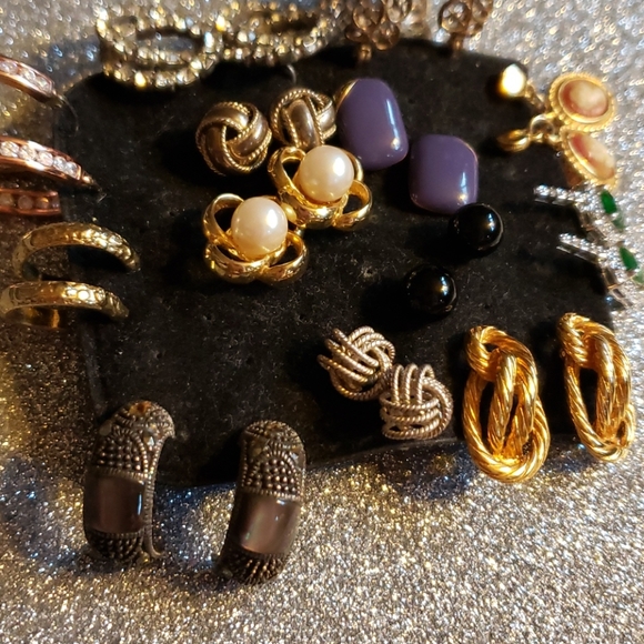 Lot of Earings - Picture 5 of 10